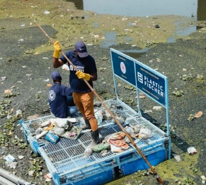 Remove 100 tons of ocean-bound plastic